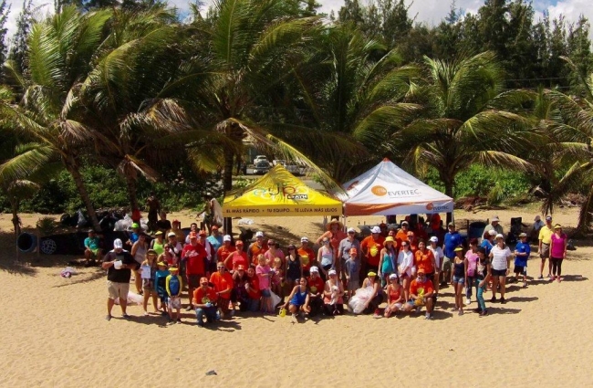 A group of volunteers on the beach.